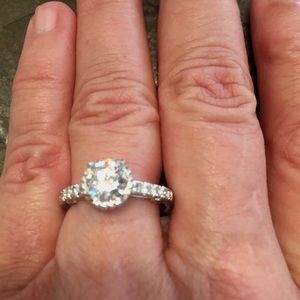 STERLING SILVER PLATED SWAROVSKI CRYSTAL RING